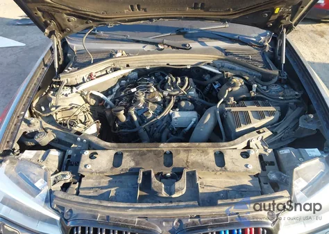 2017 BMW X4 xDrive28I z USA, uszkodzony, nr VIN 5UXXW3C55H0T77715